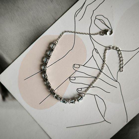 Серебряный браслет с топазом 5.267ct