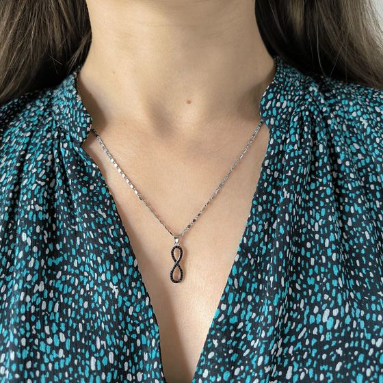 Серебряная подвеска с фианитами