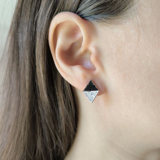 Серебряные серьги с фианитами