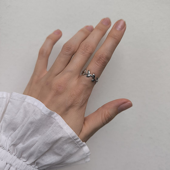 Серебряное кольцо без камней