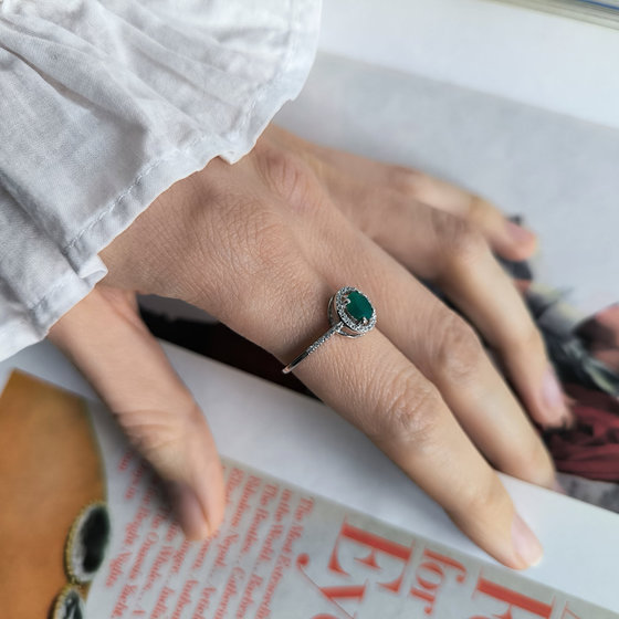 Серебряное кольцо с агатом 1.134ct, фианитами