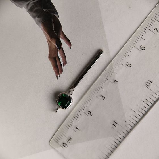 Серебряная подвеска с изумрудом nano 0.95ct