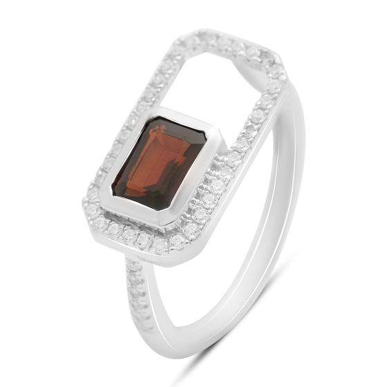 Серебряное кольцо с гранатом 1.828ct