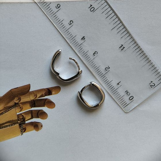 Серебряные серьги без камней