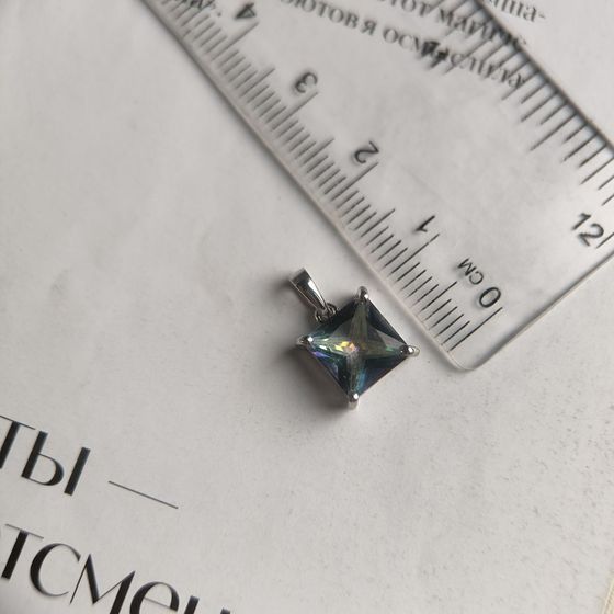 Серебряная подвеска с мистик топазом 1.938ct