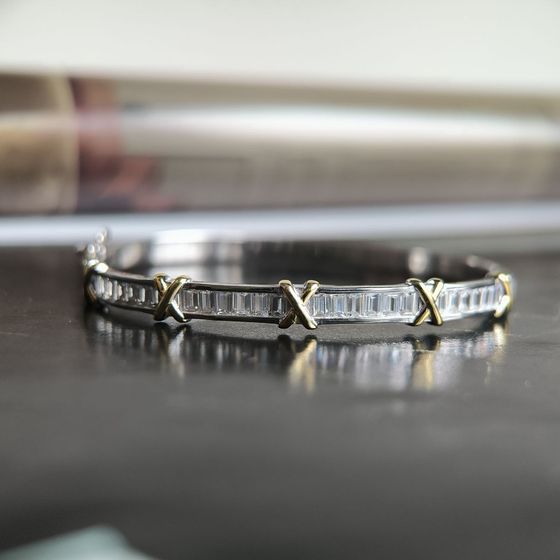 Серебряный браслет с фианитами