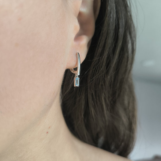 Серебряные серьги с топазом 0.738ct