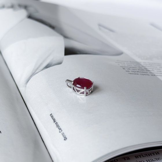 Серебряная подвеска с рубином 3.142ct