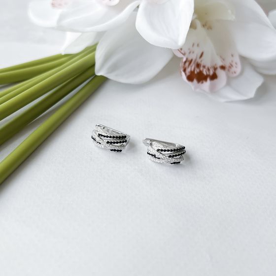 Серебряные серьги с фианитами