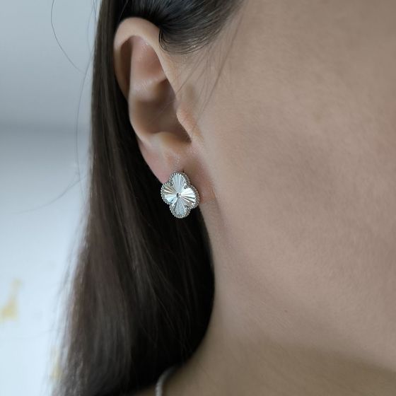 Серебряные серьги без камней