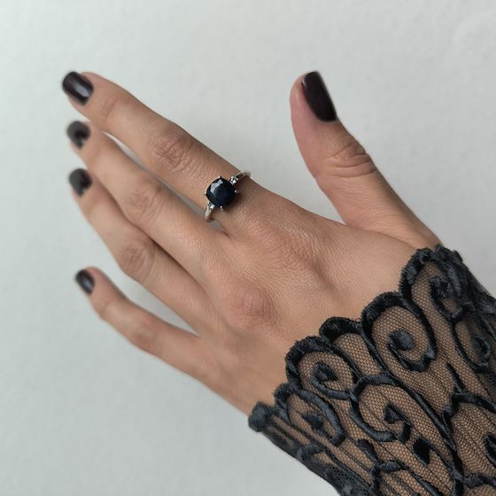 Серебряное кольцо с сапфиром 2.549ct