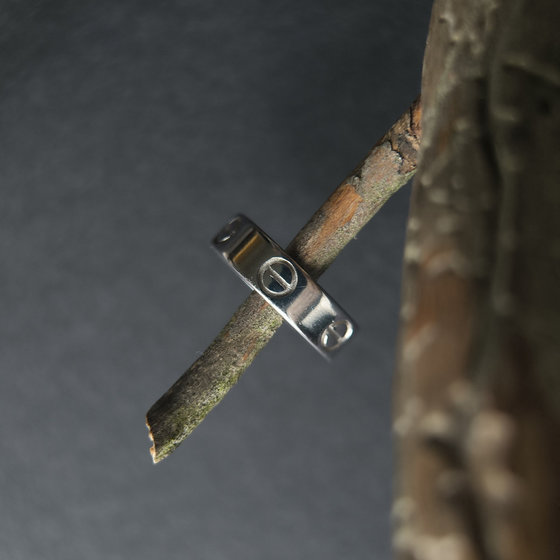 Серебряное кольцо с фианитами