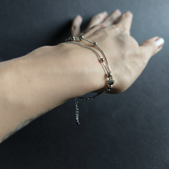 Серебряный браслет без камней