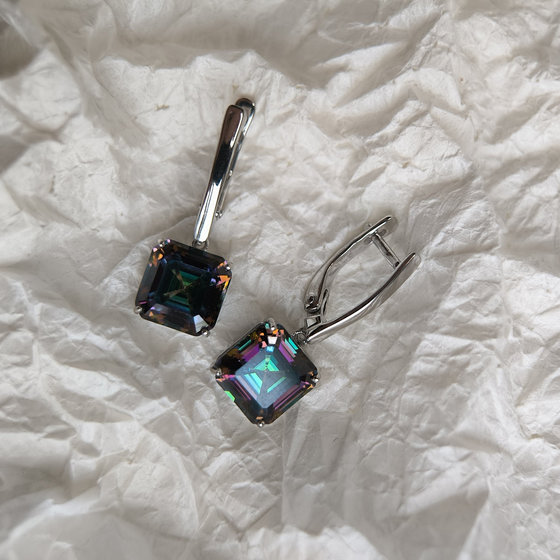 Серебряные серьги с мистик топазом 17.12ct