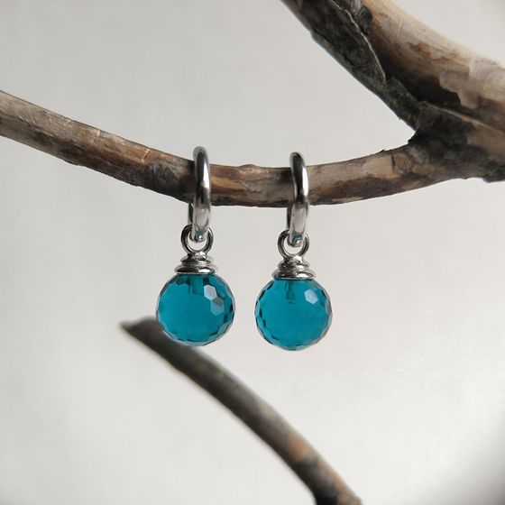 Серебряные серьги с фианитами