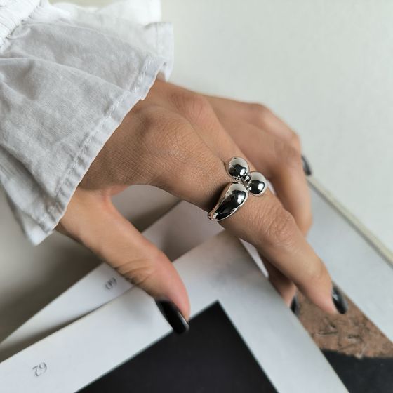 Серебряное кольцо без камней