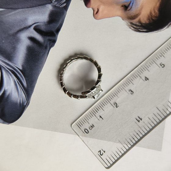 Серебряное кольцо с перламутром