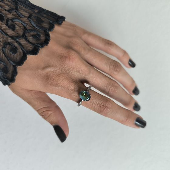 Серебряное кольцо с мистик топазом