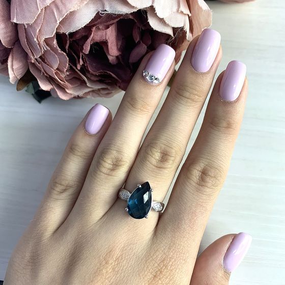 Серебряное кольцо с топазом Лондон Блю 4.1ct