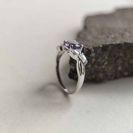 Серебряное кольцо с аметистом 1.55ct