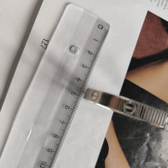 Серебряный браслет без камней