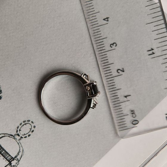 Серебряное кольцо с раухтопазом (дымчатым кварцем) 0.842ct