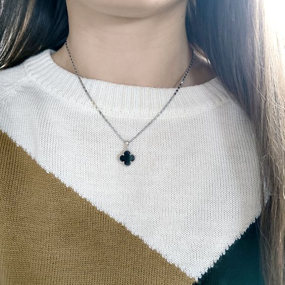 Серебряная подвеска с ониксом