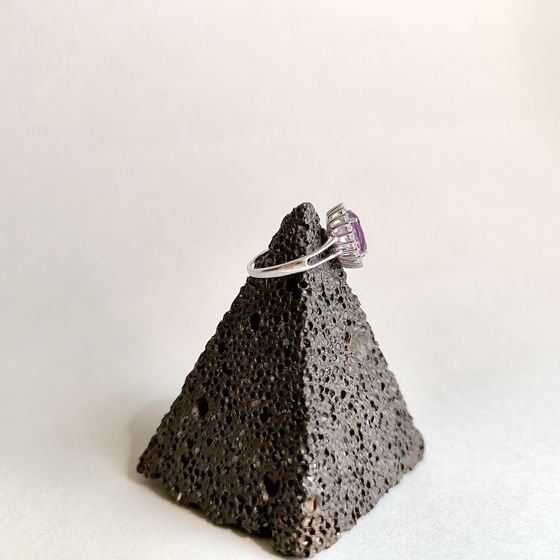 Серебряное кольцо с аметистом Серебряное кольцо с аметистом