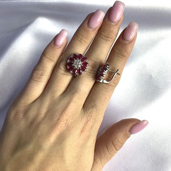 Серебряные серьги с рубином 8.732ct