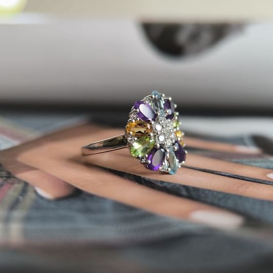 Серебряное кольцо с аметистом 3.048ct, цитрином, хризолітом, топазом