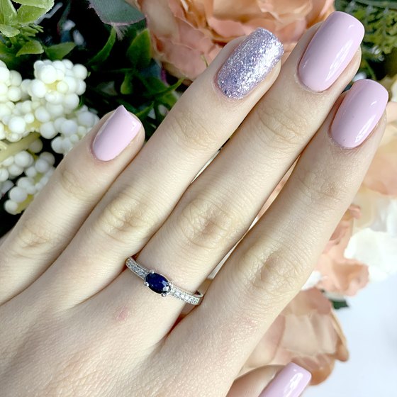 Серебряное кольцо с сапфиром 0.702ct