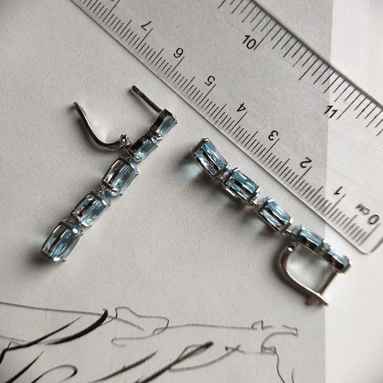 Серебряные серьги с топазом 19.738ct