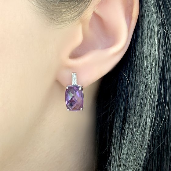 Серебряные серьги с александритом