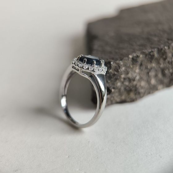 Серебряное кольцо с сапфиром nano 1.388ct