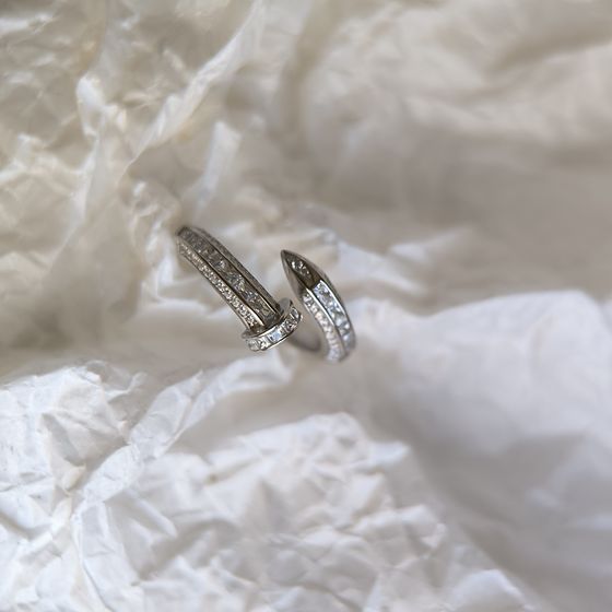 Серебряное кольцо с фианитами