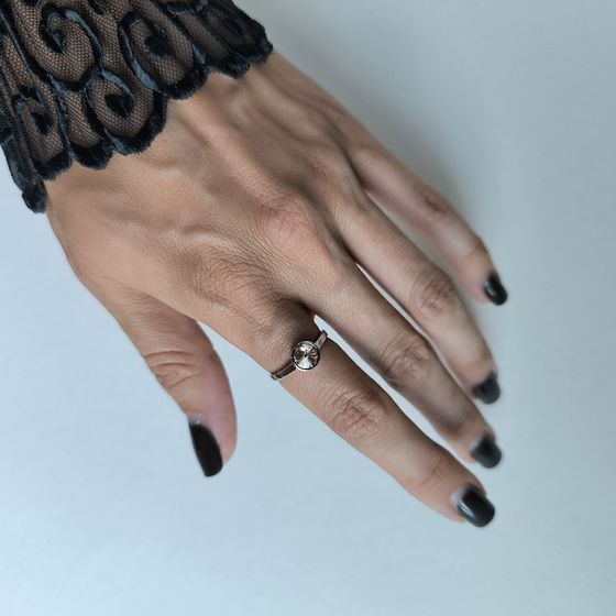 Серебряное кольцо с фианитами Серебряное кольцо с фианитами