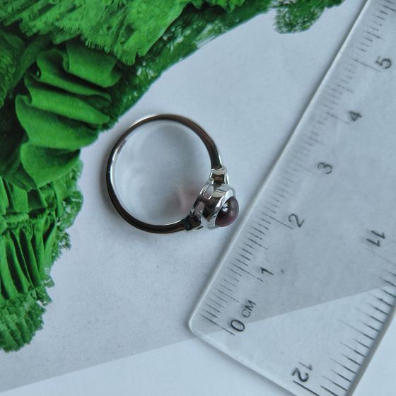 Серебряное кольцо с гранатом nano