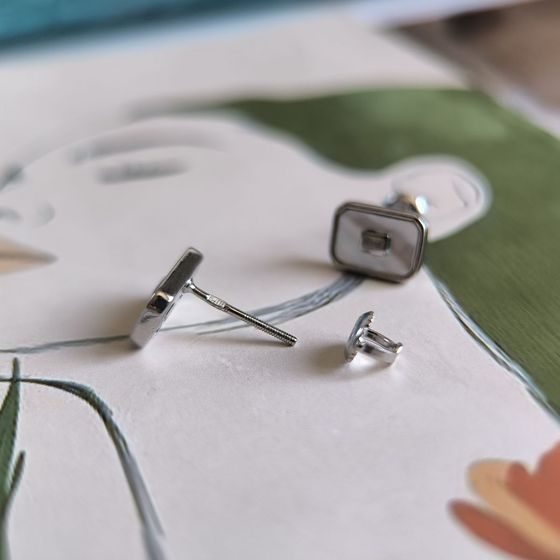 Серебряные серьги с перламутром, фианитами