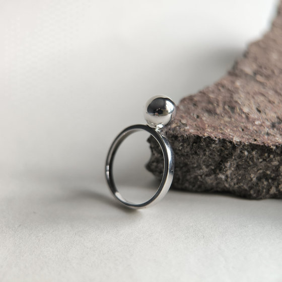 Серебряное кольцо без камней