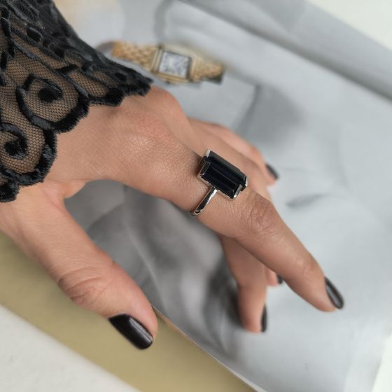 Серебряное кольцо с сапфиром nano 6.547ct