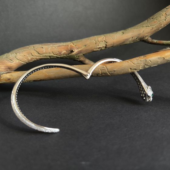 Серебряный браслет с фианитами