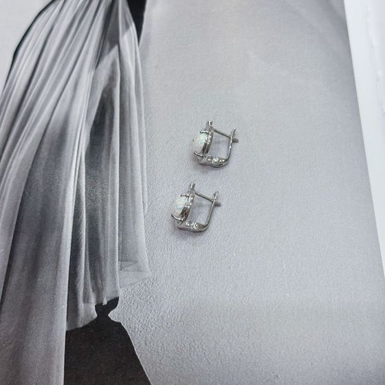 Серебряные серьги с опалом 1.567ct