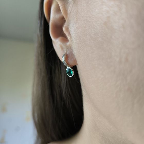 Серебряные серьги с фианитами