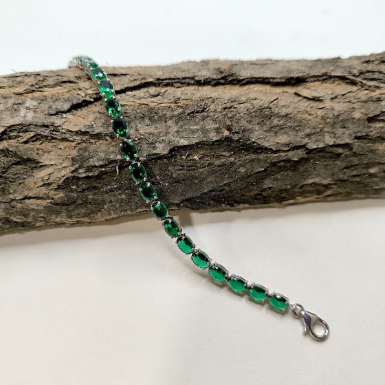 Серебряный браслет с изумрудом nano