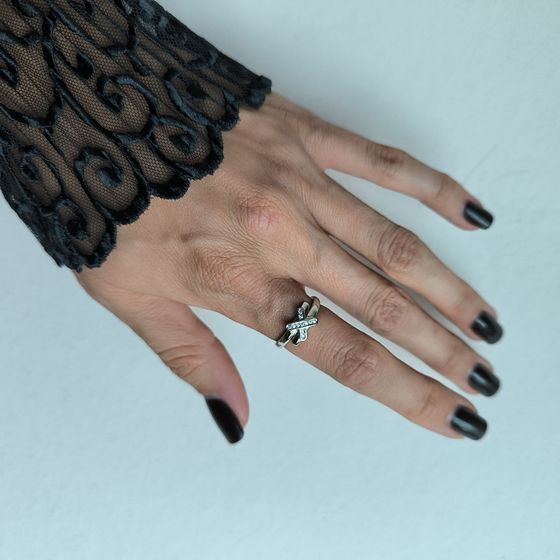 Серебряное кольцо с фианитами