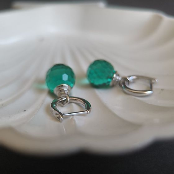 Серебряные серьги с фианитами Серебряные серьги с фианитами