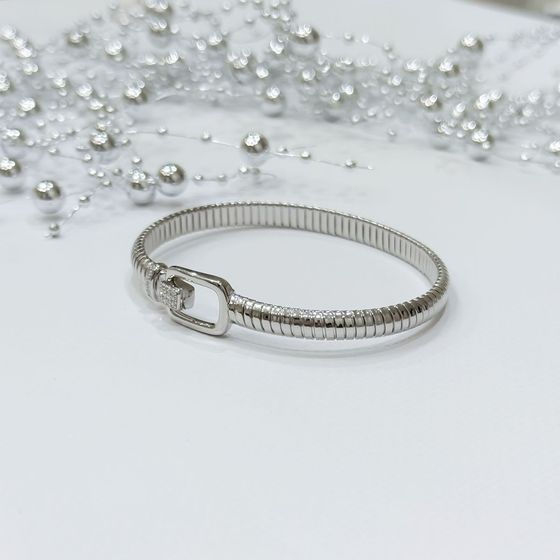 Серебряный браслет с фианитами