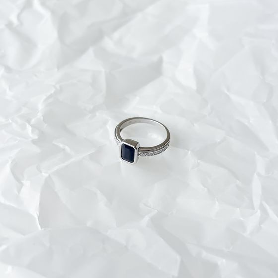 Серебряное кольцо с сапфиром 1.627ct