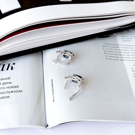 Серебряные серьги с сапфиром 6.06ct, фианитами