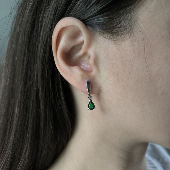 Серебряные серьги с изумрудом nano 1.1ct